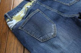 Picture for category Amiri Short Jeans